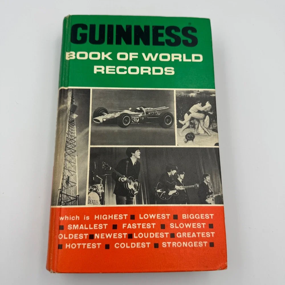 Guinness Book of World Records Book Green 1965 Revised Edition Vintage